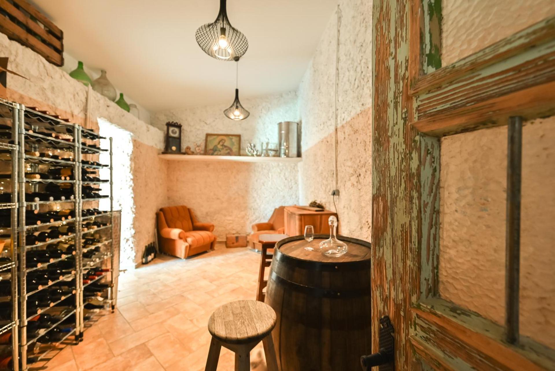Medanni - Boutique House In Nature With Pool Izola Bagian luar foto