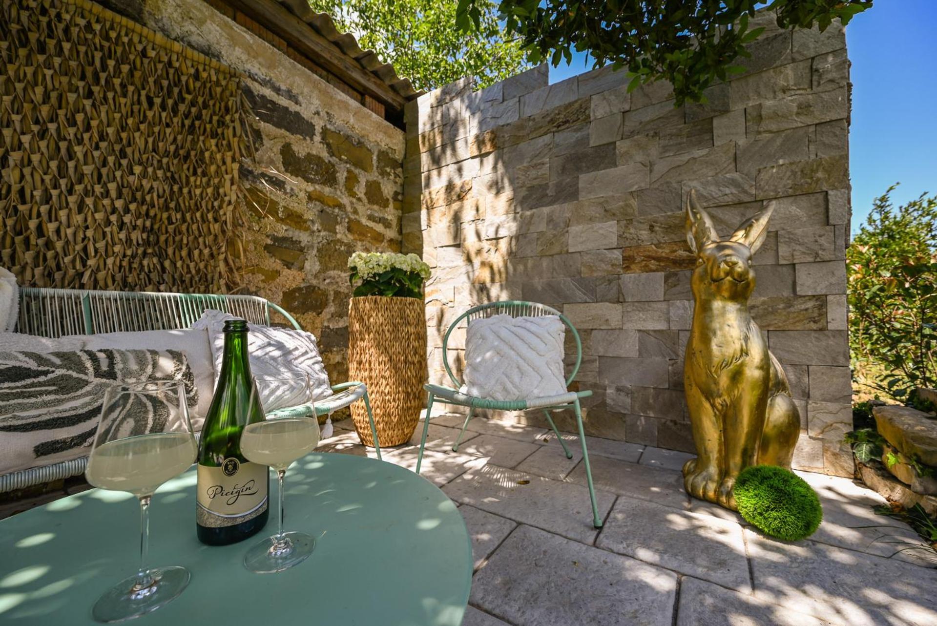 Medanni - Boutique House In Nature With Pool Izola Bagian luar foto
